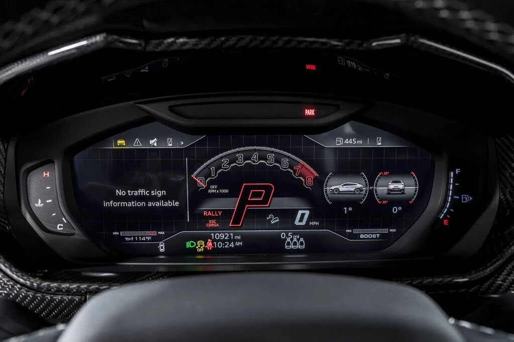 2023 Lamborghini Urus Performante - Image 19 of 31
