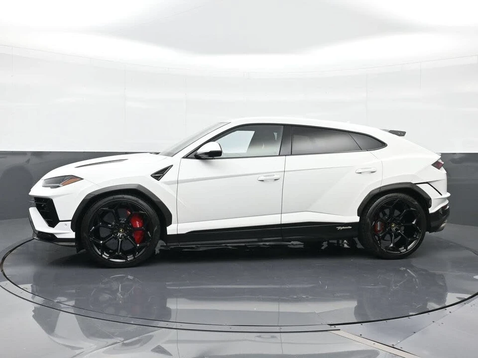 2023 Lamborghini Urus Performante - Image 5 of 27