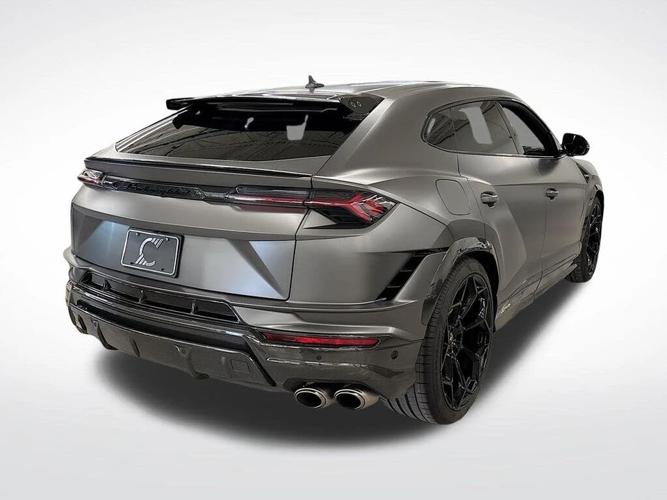 2023 Lamborghini Urus Performante - Image 5 of 31