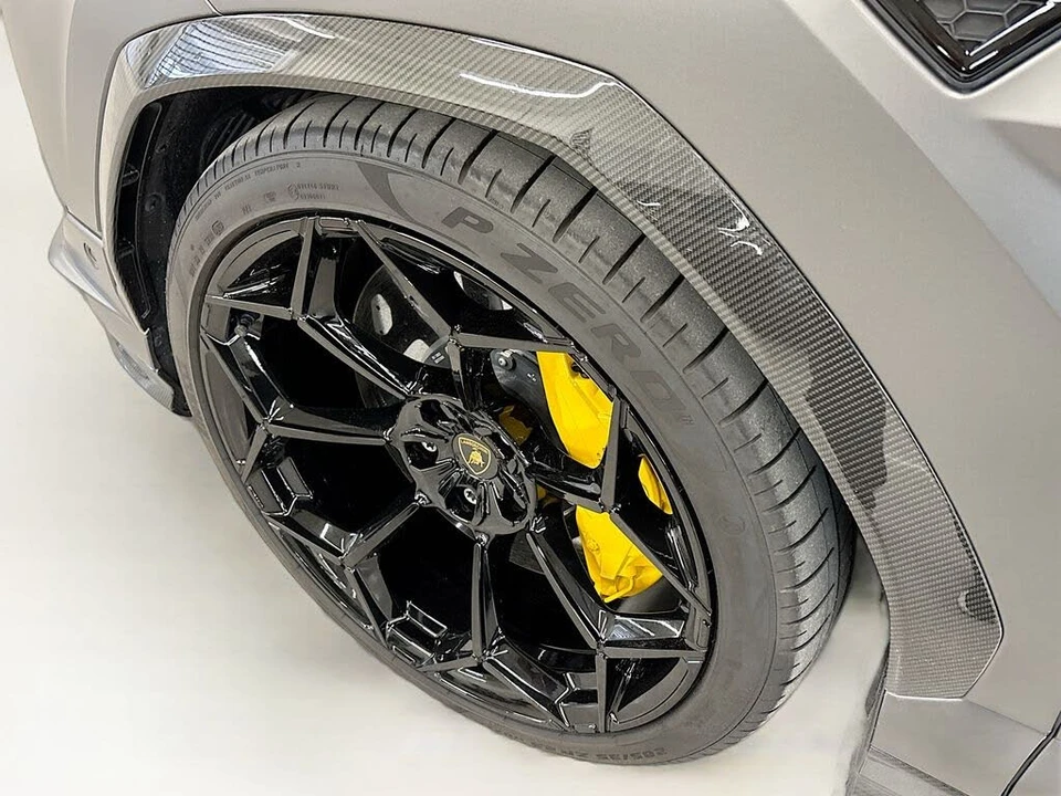 2023 Lamborghini Urus Performante - Image 28 of 31