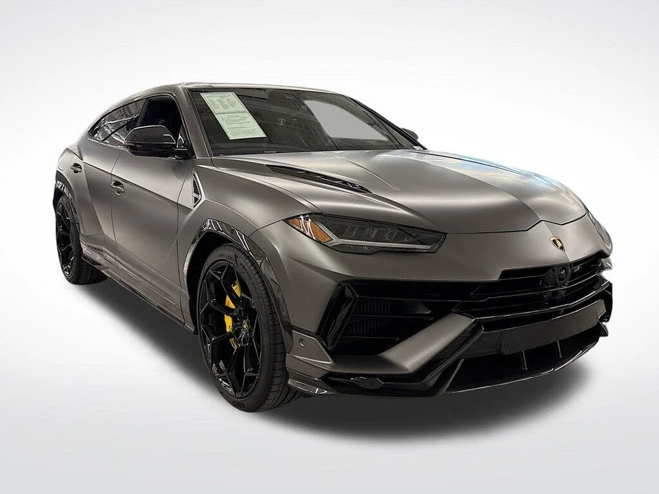 2023 Lamborghini Urus Performante - Image 7 of 31