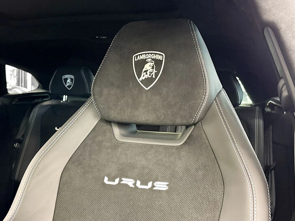 2023 Lamborghini Urus Performante - Image 31 of 31