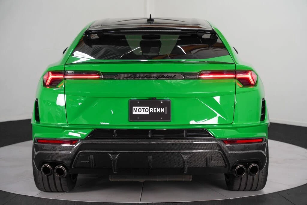 2023 Lamborghini Urus Performante - Image 8 of 31
