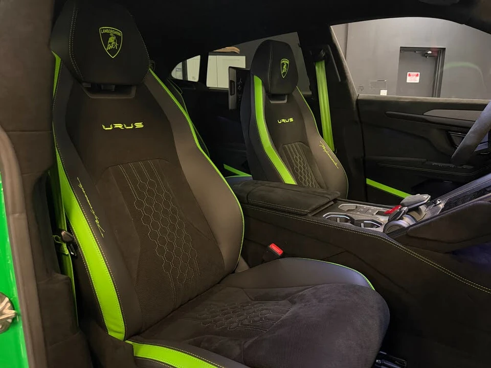 2023 Lamborghini Urus Performante - Image 23 of 29