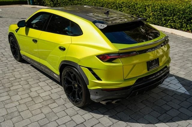 2023 Lamborghini Urus Performante - Image 20 of 21