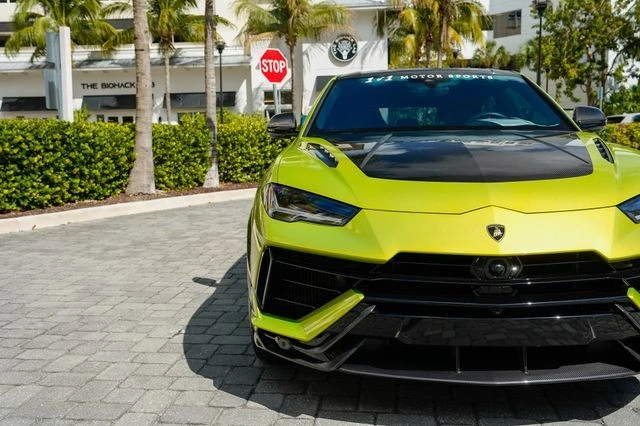 2023 Lamborghini Urus Performante - Image 6 of 21