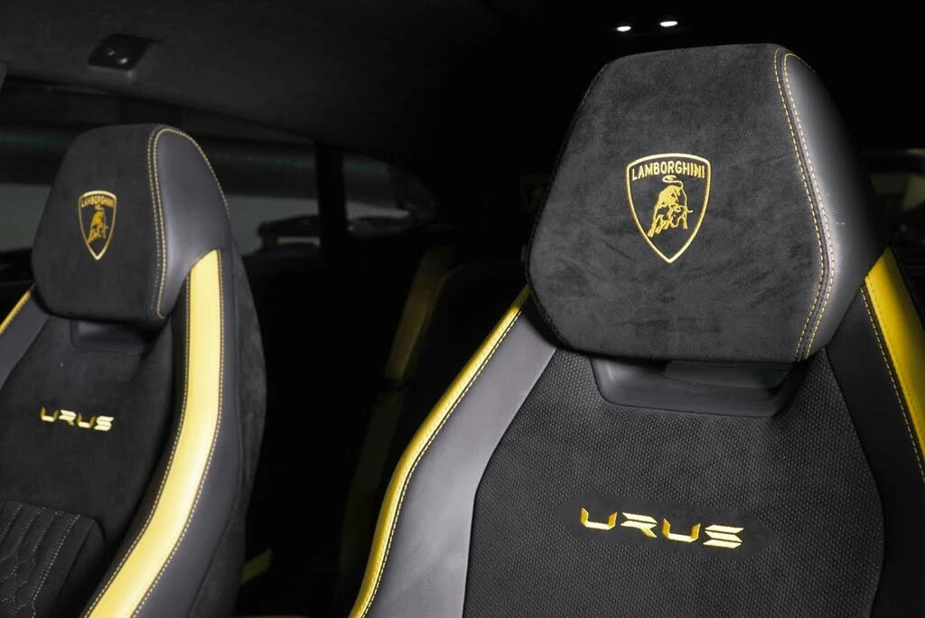 2023 Lamborghini Urus Performante - Image 5 of 31