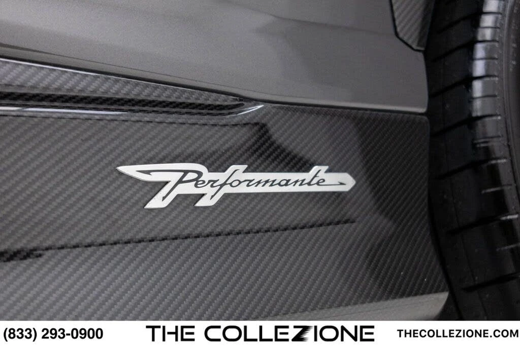 2023 Lamborghini Urus Performante - Image 16 of 31