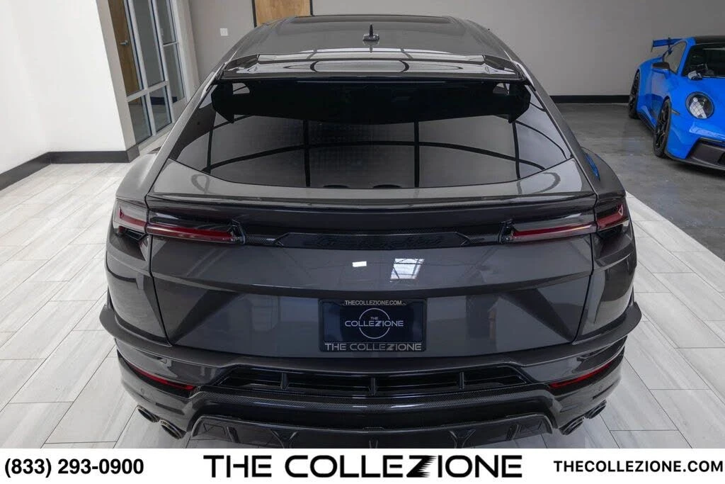 2023 Lamborghini Urus Performante - Image 21 of 31