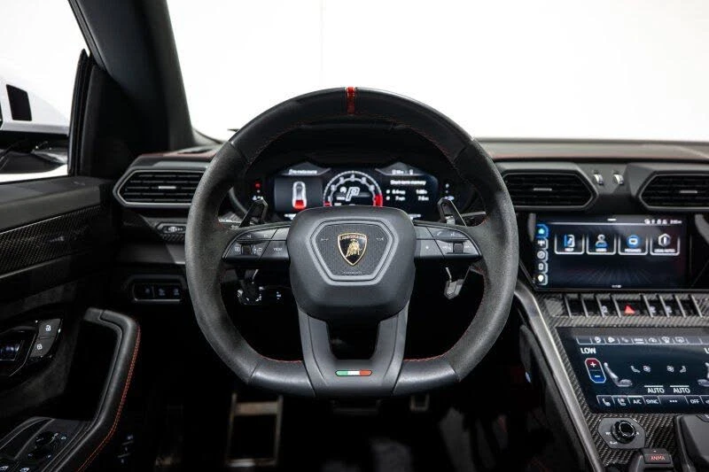 2023 Lamborghini Urus Performante - Image 23 of 26