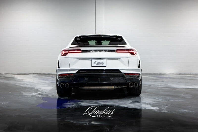 2023 Lamborghini Urus Performante - Image 4 of 26