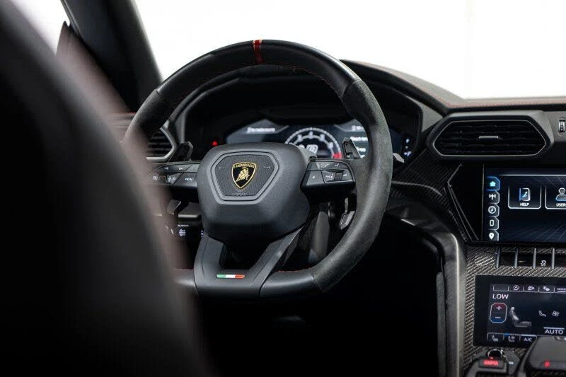 2023 Lamborghini Urus Performante - Image 21 of 26