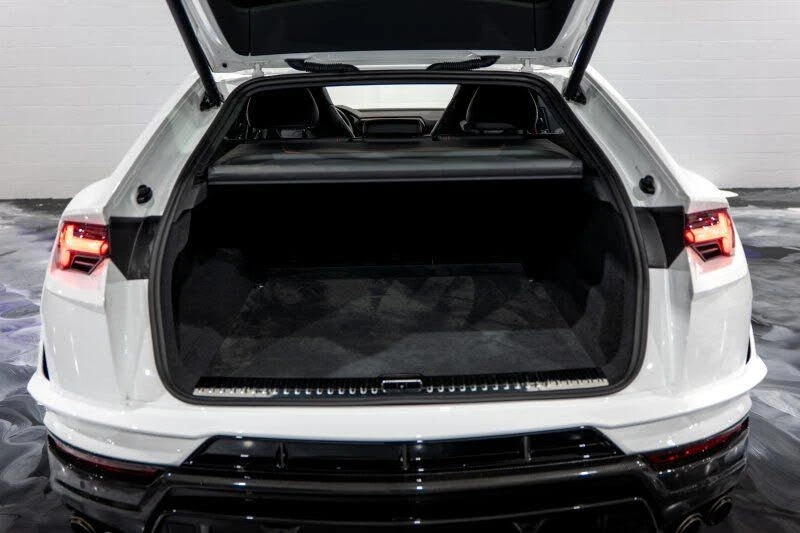 2023 Lamborghini Urus Performante - Image 26 of 26