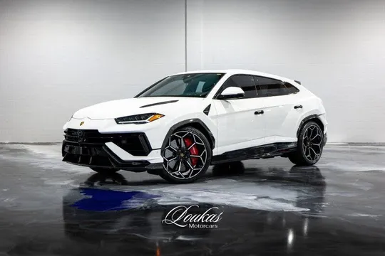 2023 Lamborghini Urus Performante AWD