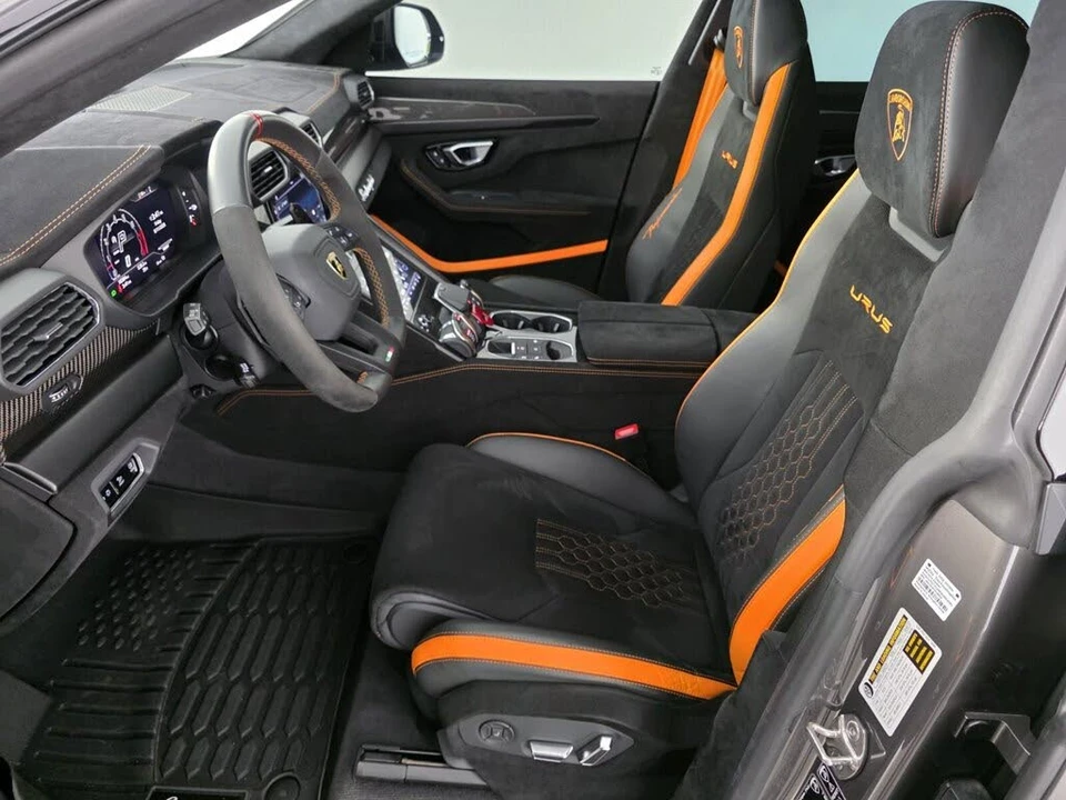 2023 Lamborghini Urus Performante - Image 6 of 29