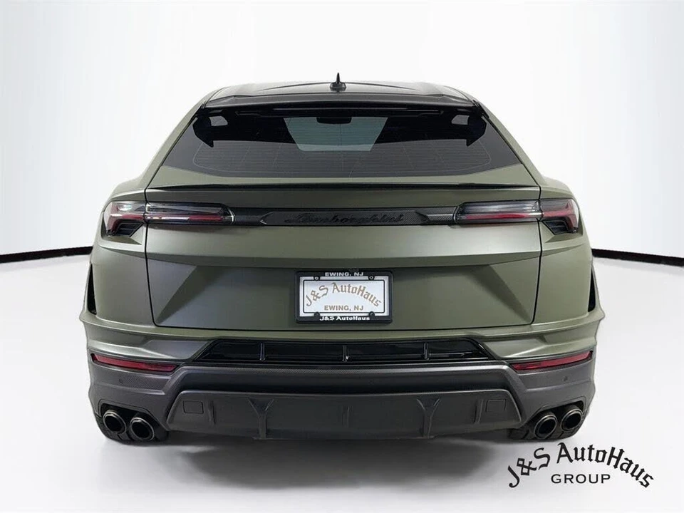 2023 Lamborghini Urus Performante - Image 6 of 31