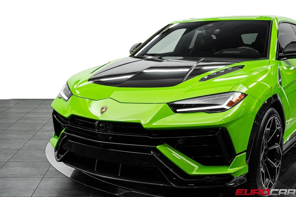 2023 Lamborghini Urus Performante - Image 16 of 31