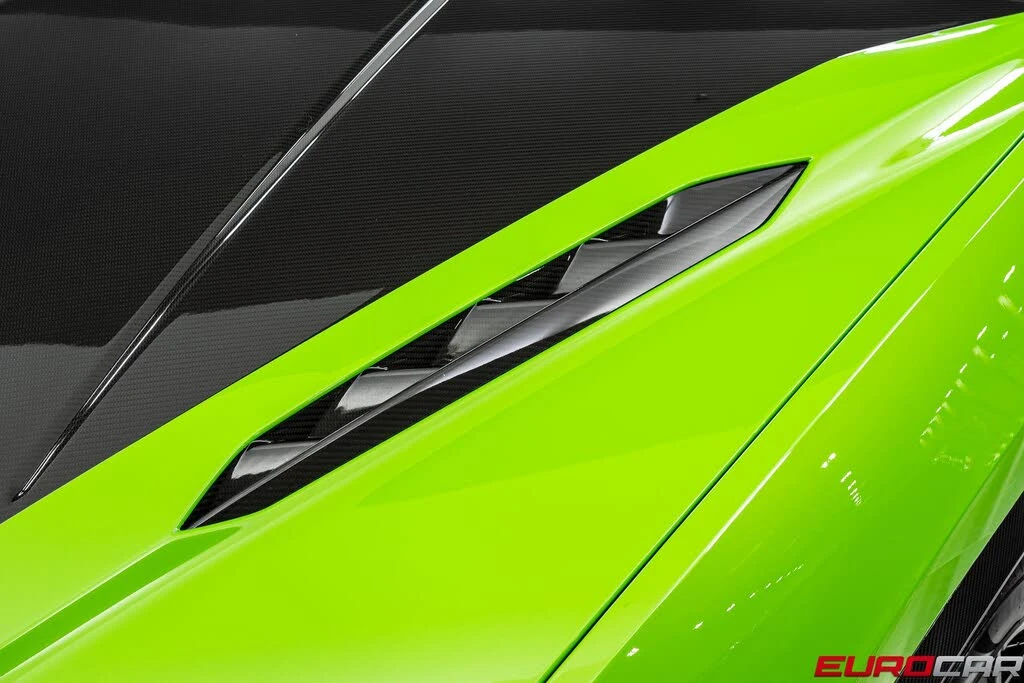 2023 Lamborghini Urus Performante - Image 10 of 31