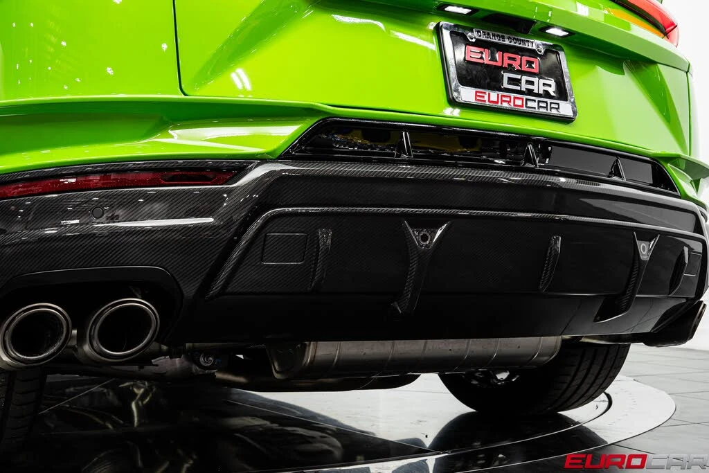 2023 Lamborghini Urus Performante - Image 28 of 31