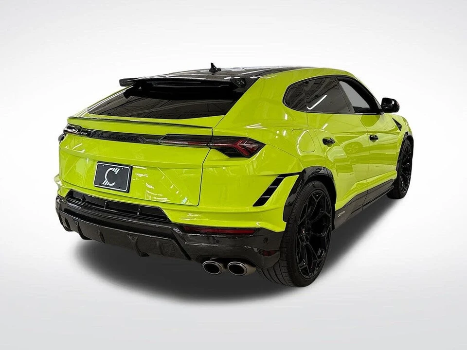2023 Lamborghini Urus Performante - Image 5 of 31