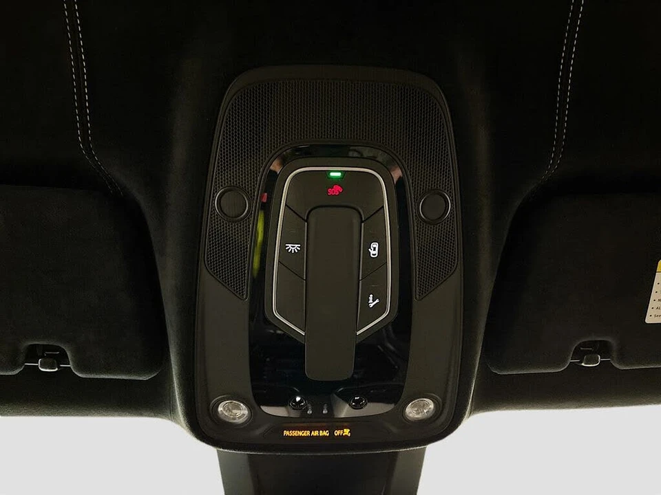 2023 Lamborghini Urus Performante - Image 22 of 31