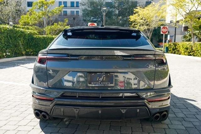 2023 Lamborghini Urus Performante - Image 22 of 31