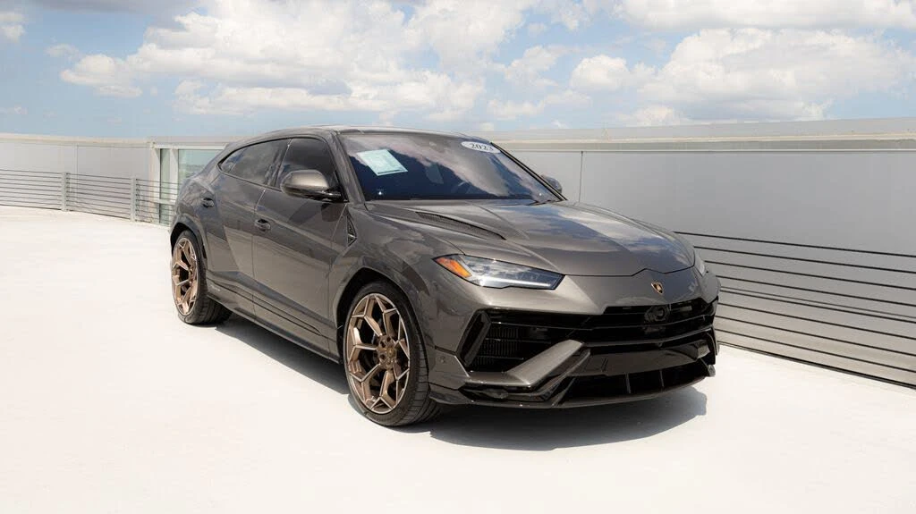 2023 Lamborghini Urus Performante - Image 4 of 31