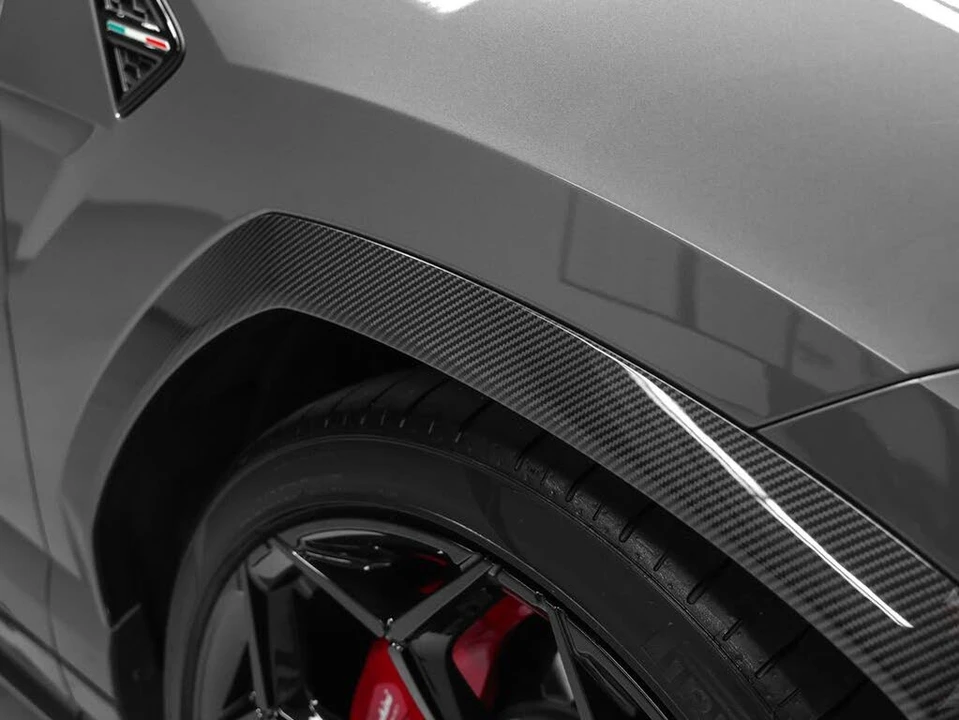 2023 Lamborghini Urus Performante - Image 12 of 31