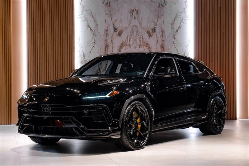 2023 Lamborghini Urus Performante - Image 2 of 31
