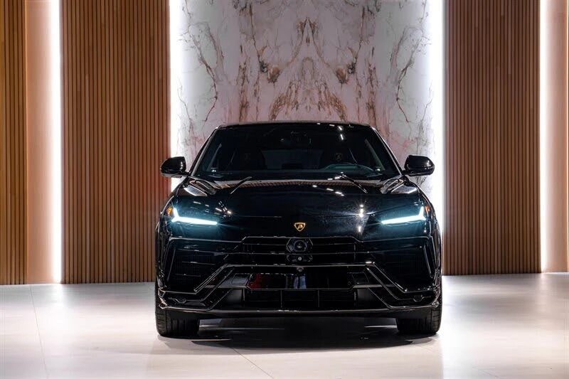 2023 Lamborghini Urus Performante - Image 3 of 31