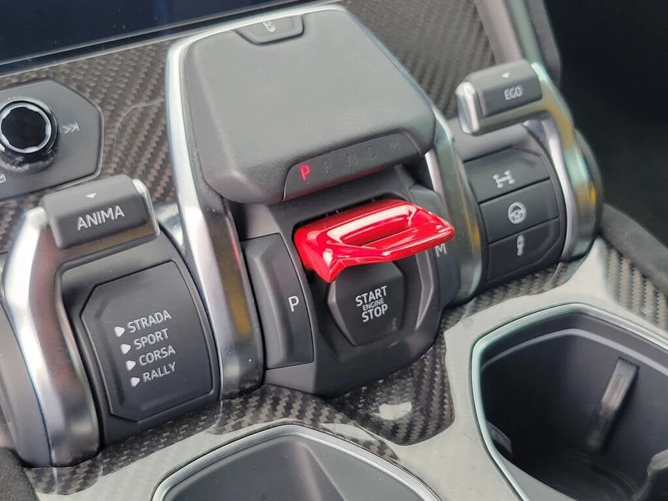 2023 Lamborghini Urus Performante - Image 27 of 28