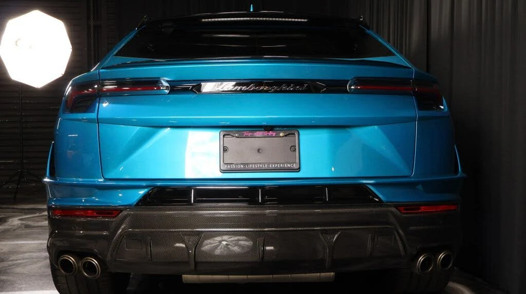 2023 Lamborghini Urus Performante - Image 15 of 26