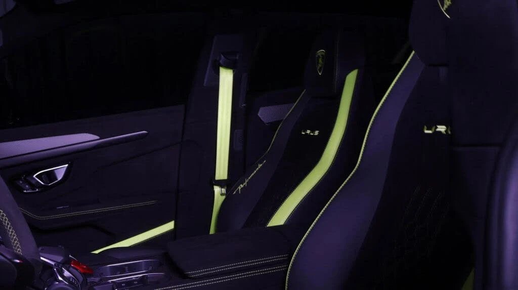 2023 Lamborghini Urus Performante - Image 20 of 26
