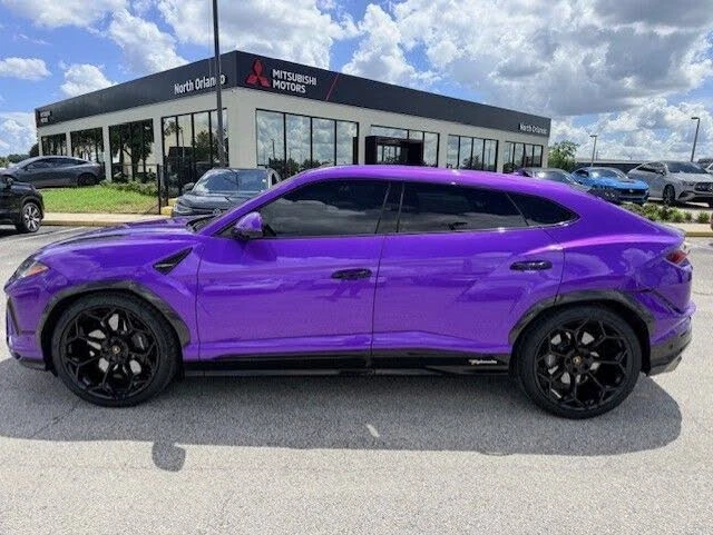 2023 Lamborghini Urus Performante - Image 3 of 13