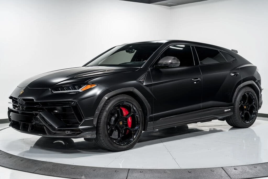 2023 Lamborghini Urus Performante - Image 7 of 31