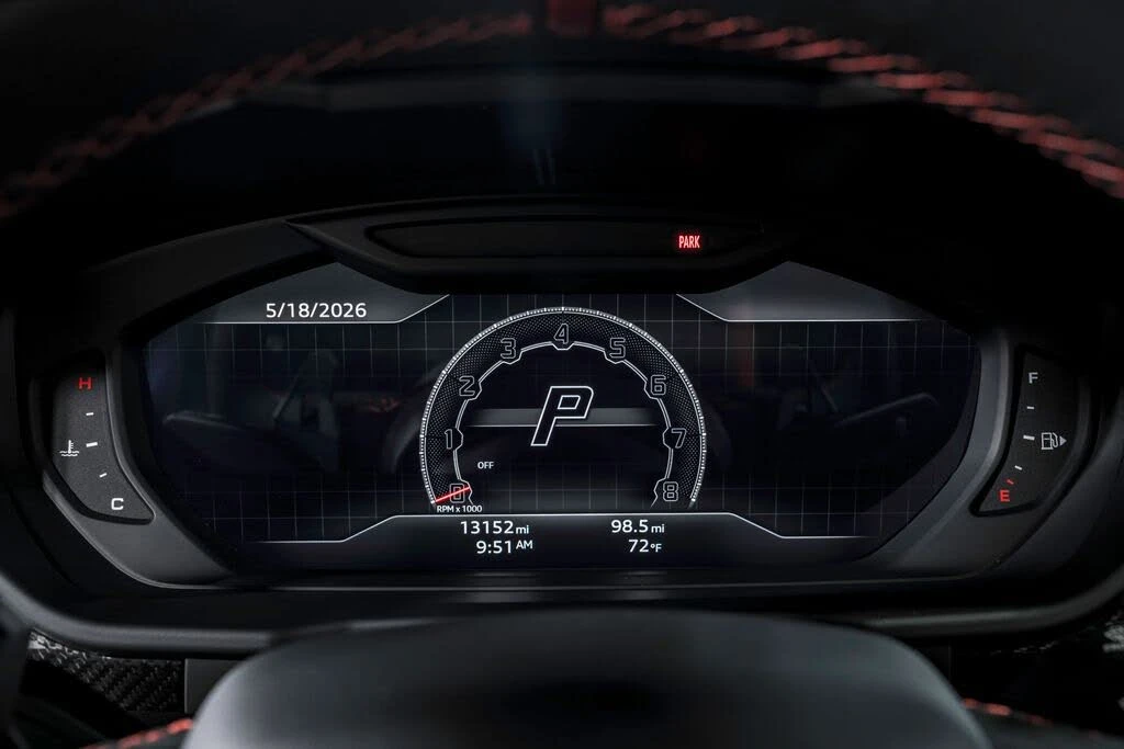 2023 Lamborghini Urus Performante - Image 15 of 31