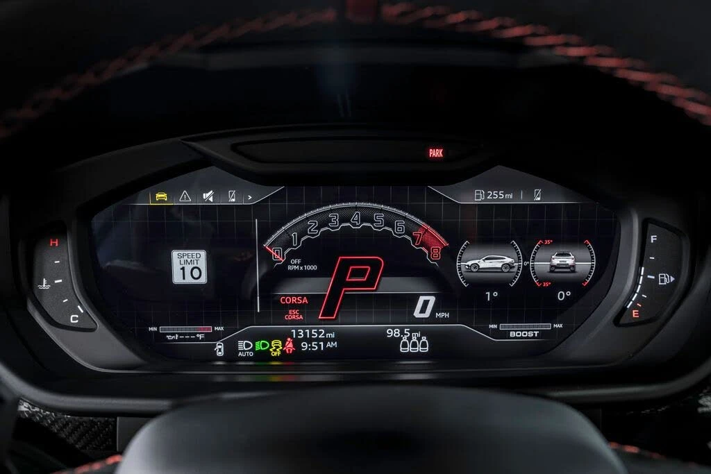2023 Lamborghini Urus Performante - Image 18 of 31