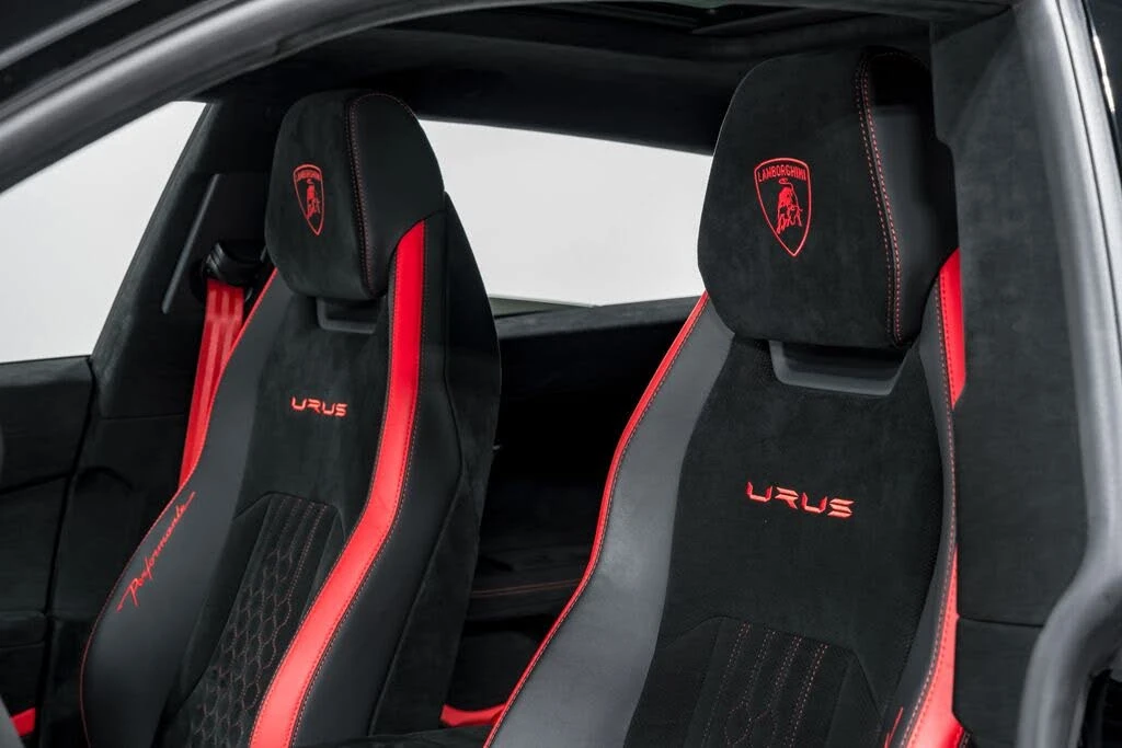 2023 Lamborghini Urus Performante - Image 20 of 31