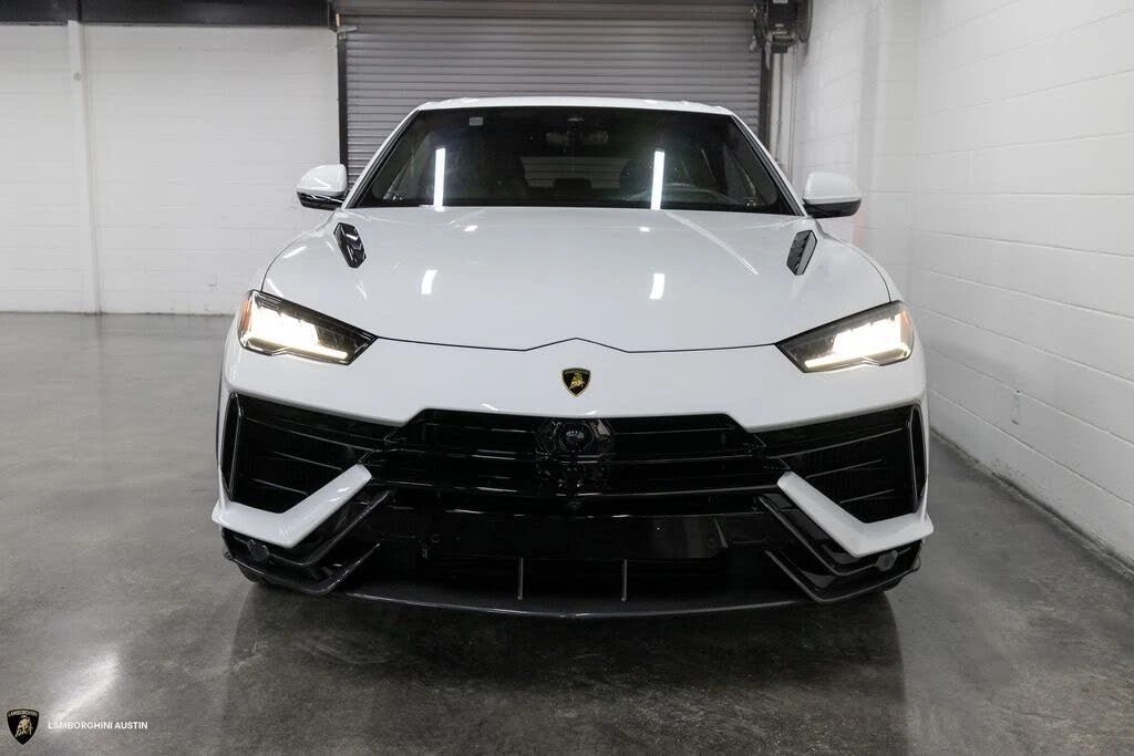 2023 Lamborghini Urus Performante - Image 3 of 31