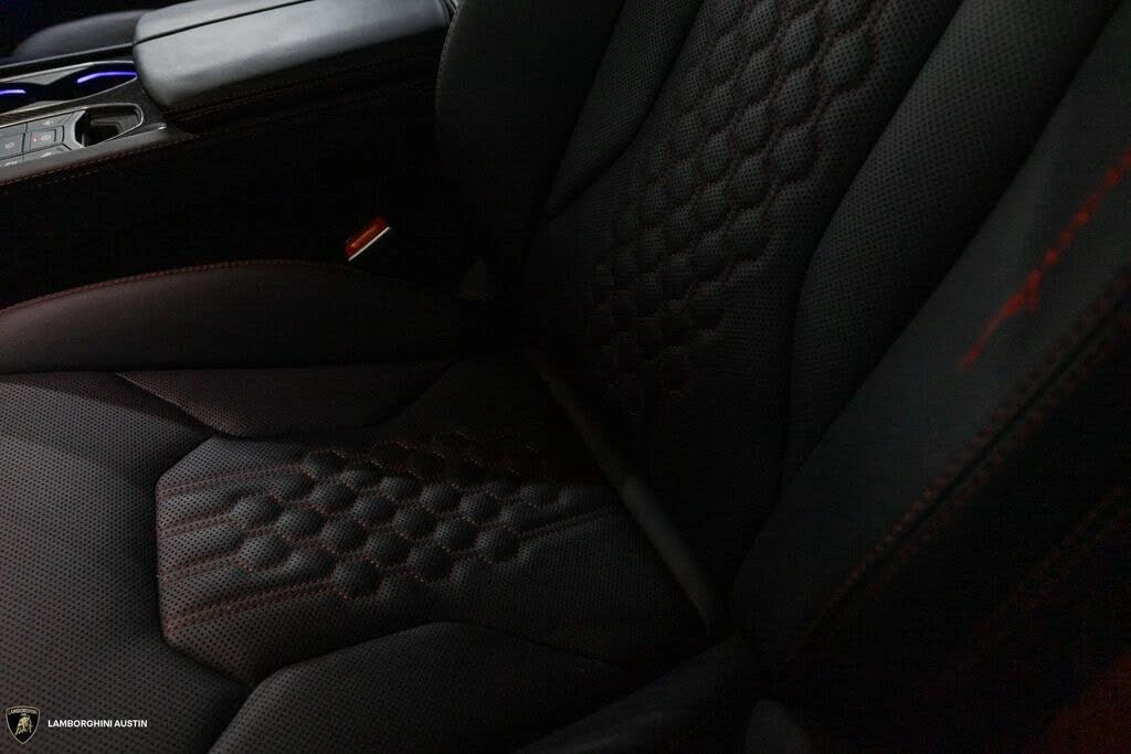 2023 Lamborghini Urus Performante - Image 31 of 31