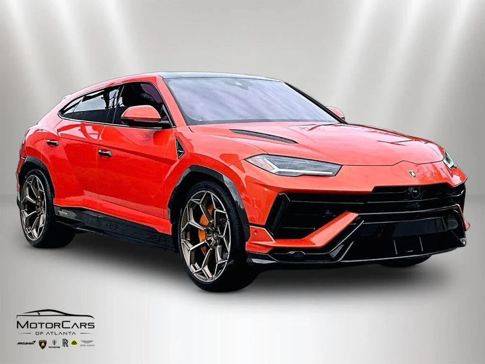 2023 Lamborghini Urus Performante - Image 2 of 29