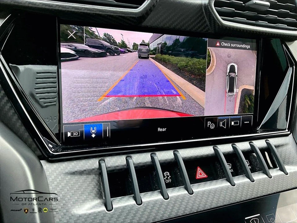 2023 Lamborghini Urus Performante - Image 17 of 29