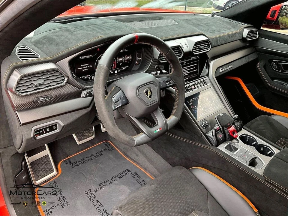 2023 Lamborghini Urus Performante - Image 12 of 29