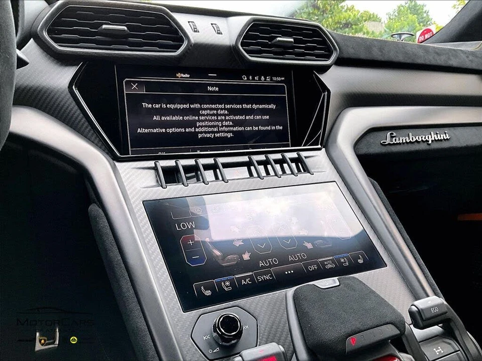 2023 Lamborghini Urus Performante - Image 7 of 29