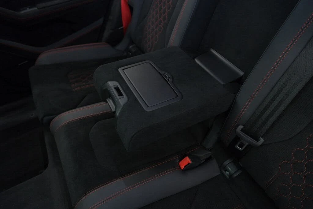 2023 Lamborghini Urus Performante - Image 18 of 31