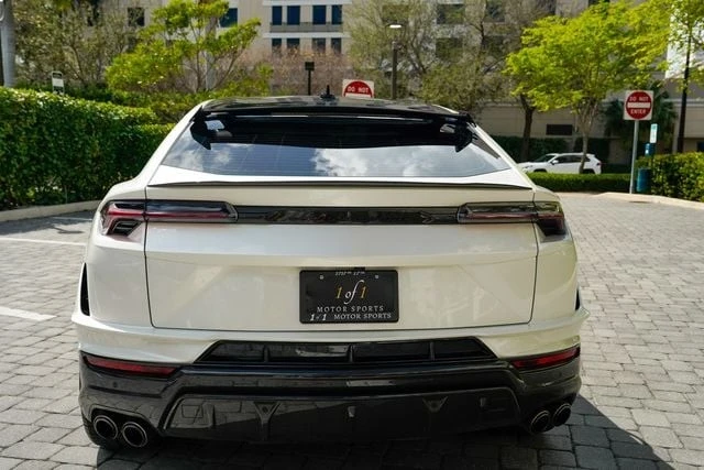 2023 Lamborghini Urus Performante - Image 25 of 31