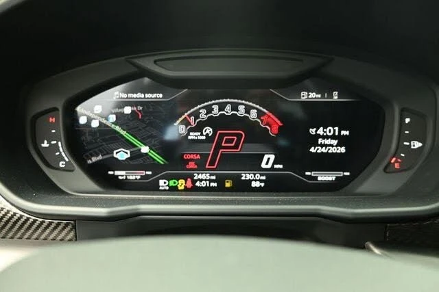 2023 Lamborghini Urus Performante - Image 15 of 31