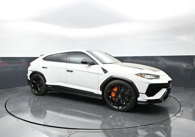 2023 Lamborghini Urus Performante - Image 2 of 31