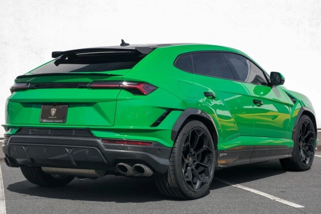 2023 Lamborghini Urus Performante - Image 3 of 18