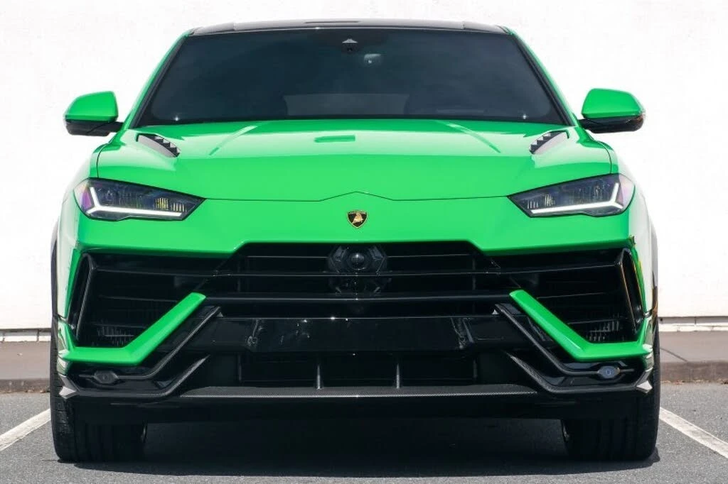 2023 Lamborghini Urus Performante - Image 9 of 18